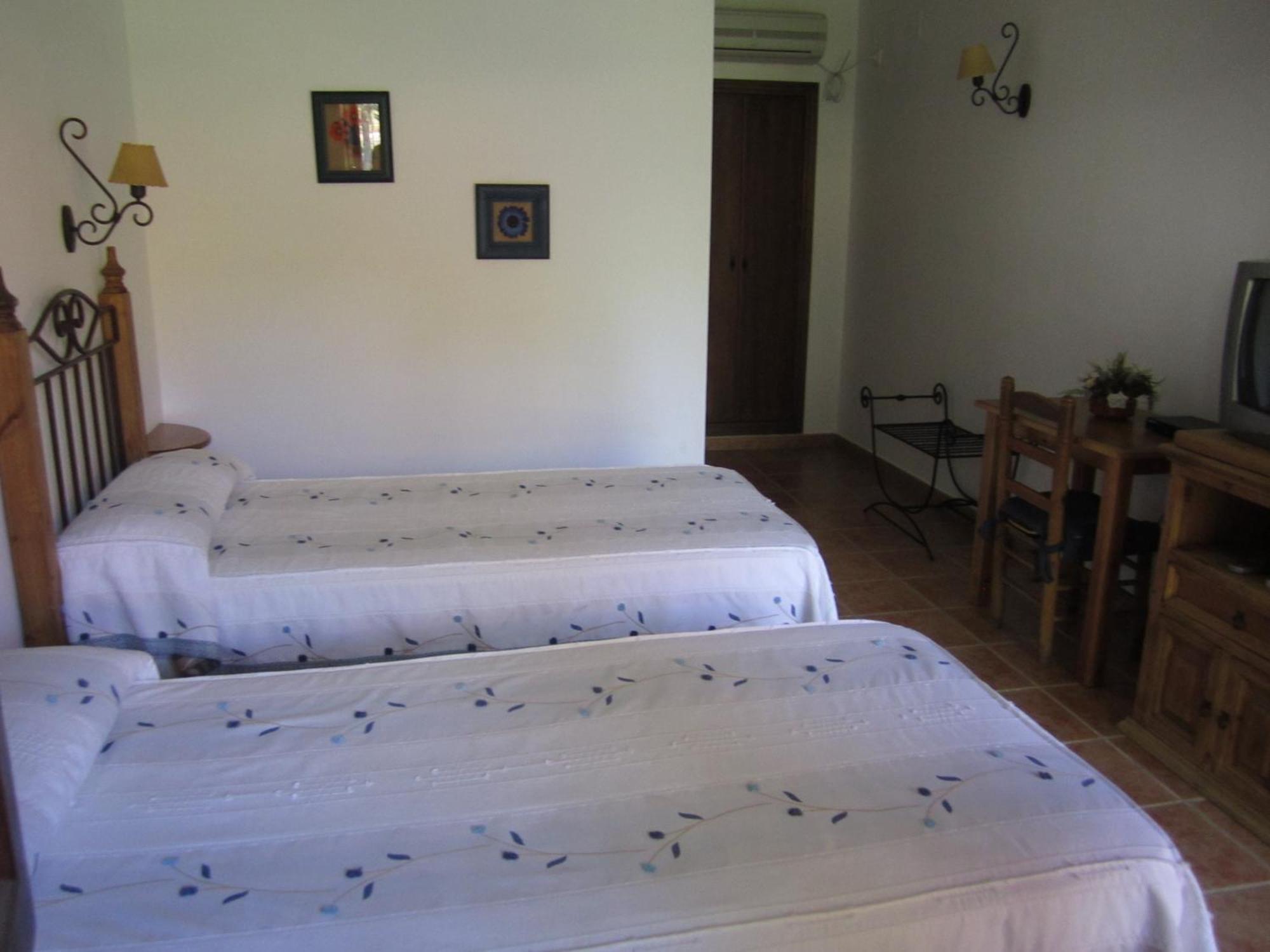 Posada El Camino Almonaster Almonaster la Real Ngoại thất bức ảnh
